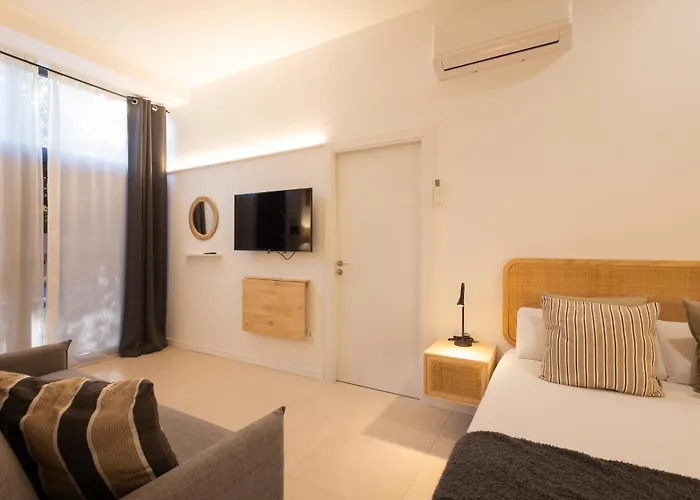 Florit Flats - The Pitiusas Rooms